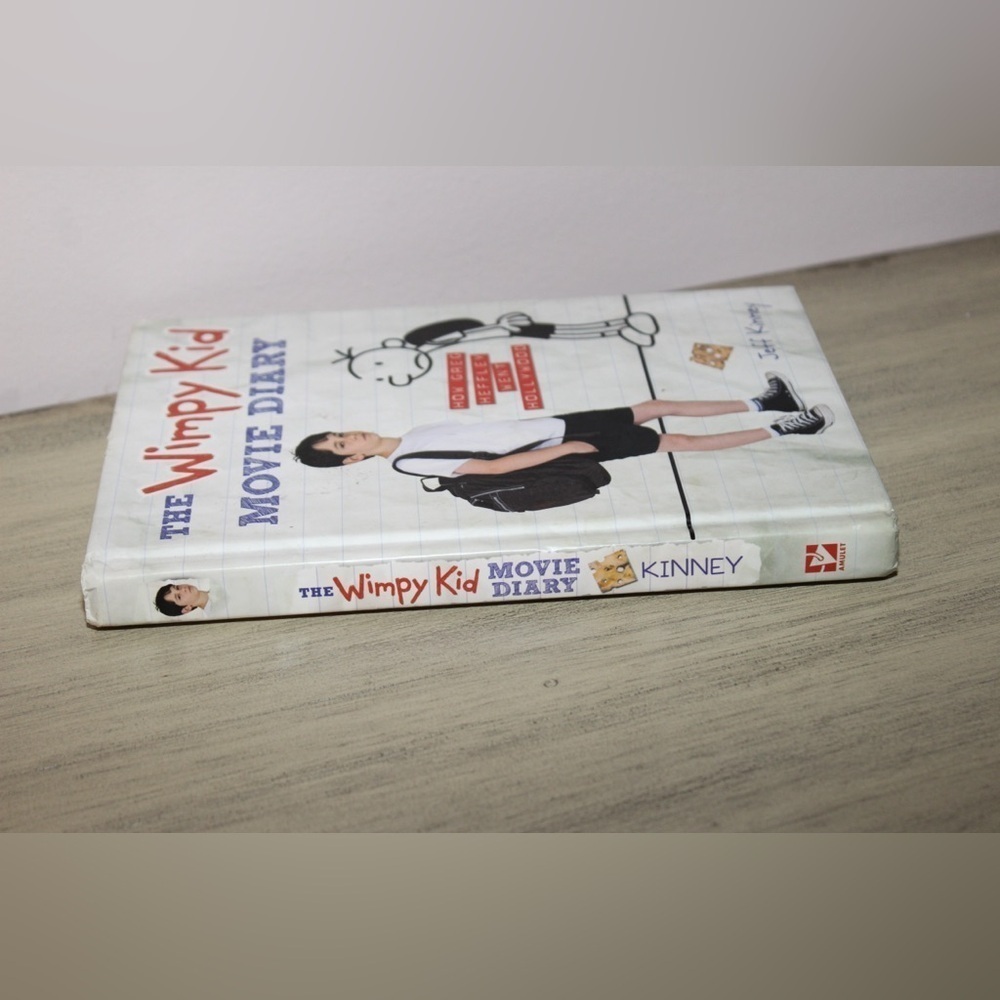 The Wimpy Kid Movie Diary Jeff Kinney - Picture 4 of 4